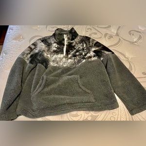 Super comfy gently worn fleece